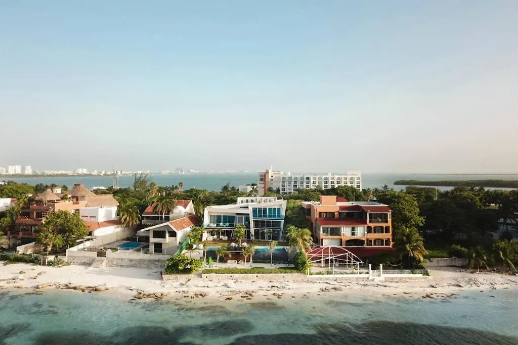 Casa Enmar Villa Cancun Mexico